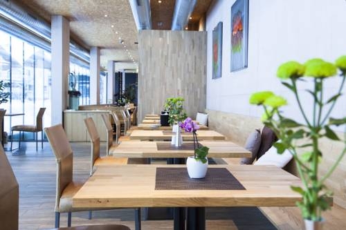 Imagen general del Hotel ARLMONT. Foto 5