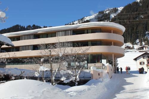 Imagen general del Hotel ARLMONT. Foto 9