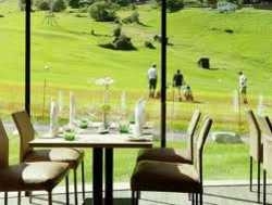 Imagen del bar/restaurante del Hotel ARLMONT, Nasserein. Foto 17