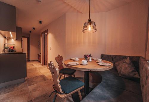 Imagen de la habitación del Hotel ARLhome - Zuhause am Arlberg. Foto 12