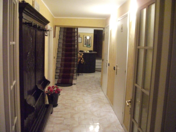 Imagen de los interiores del Hotel ARMONIA, Génova. Foto 18