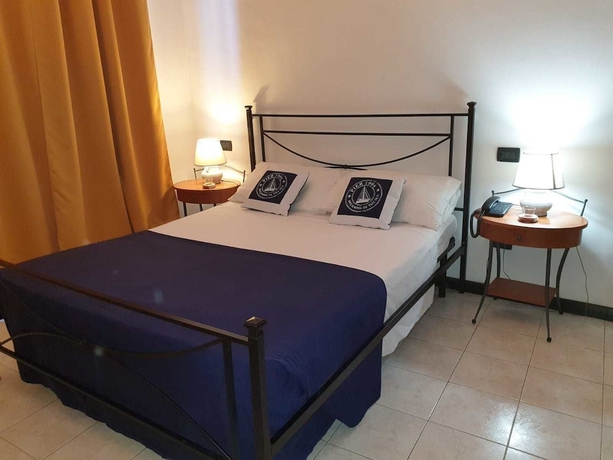 Imagen de la habitación del Hotel ARMONIA, Génova. Foto 16