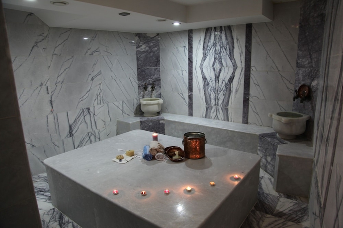 Imagen de la piscina del Hotel ARMİS HOTEL. Foto 19