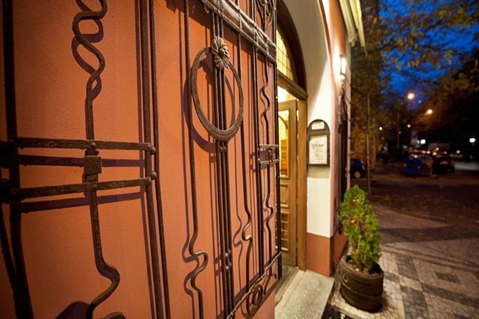 Imagen general del Hotel ARON. Foto 5