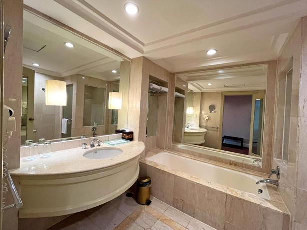 Imagen de la habitación del Hotel ARTOTEL Suites Mangkuluhur Jakarta. Foto 8