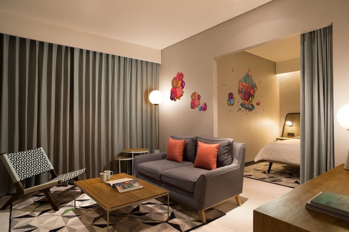 Imagen de la habitación del Hotel ARTOTEL Yogyakarta. Foto 5