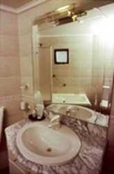 Imagen general del Hotel ARTURO PRAT. Foto 5