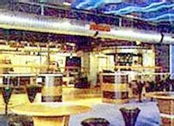 Imagen del bar/restaurante del Hotel ARUNA, Chennai. Foto 1