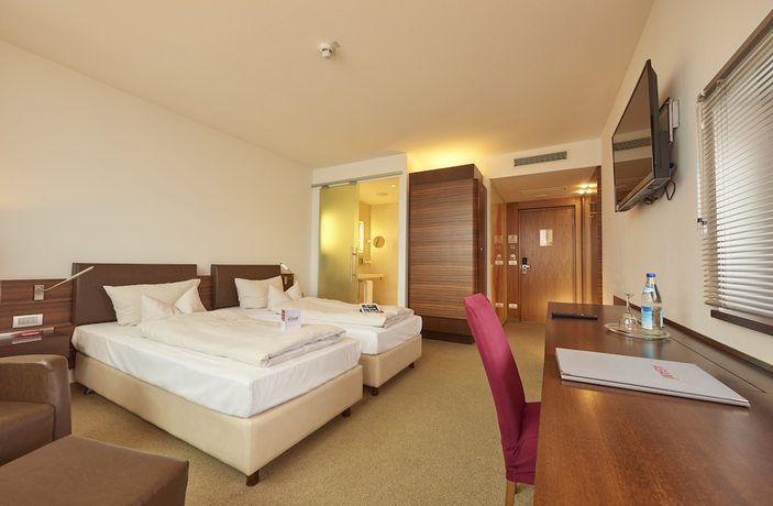 Imagen de la habitación del Hotel ASAM, Straubing. Foto 2