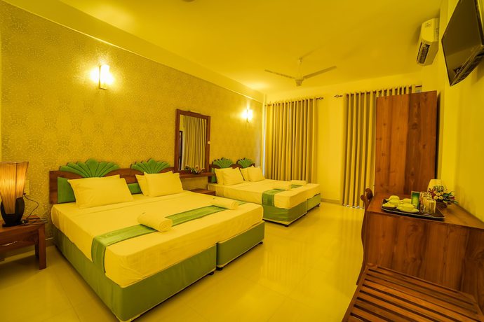 Imagen de la habitación del Hotel ASR. Foto 7
