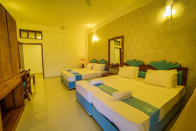 Imagen de la habitación del Hotel ASR. Foto 15