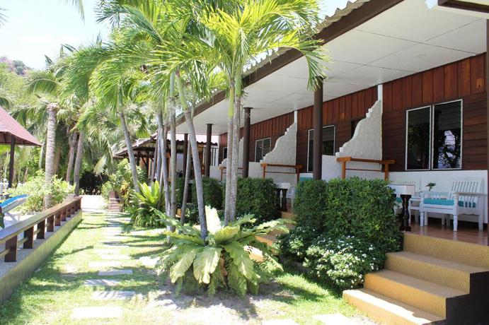 Imagen de la habitación del Hotel ASSAVA DIVE RESORT. Foto 10