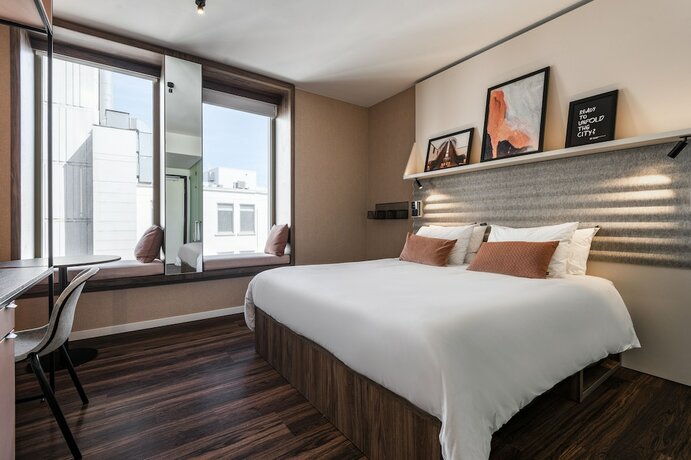 Imagen de la habitación del Hotel A-STAY Antwerpen. Foto 19