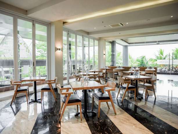 Imagen del bar/restaurante del Hotel ASTON Gorontalo and Villas. Foto 2