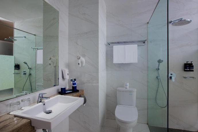 Imagen de la habitación del Hotel ASTON Inn Tasikmalaya. Foto 5