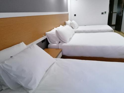 Imagen de la habitación del Hotel ASİWA HOTEL. Foto 8