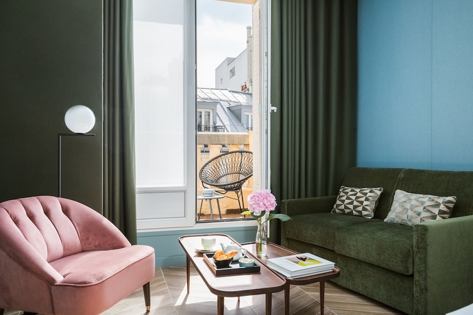 Imagen de la habitación del Hotel ATALA HOTEL CHAMPS ELYSEES. Foto 7