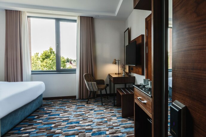 Imagen de la habitación del Hotel ATECA HOTEL SUITES. Foto 19