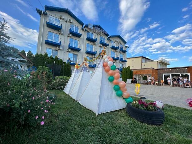 Imagen general del Hotel ATENA, Costinești. Foto 4