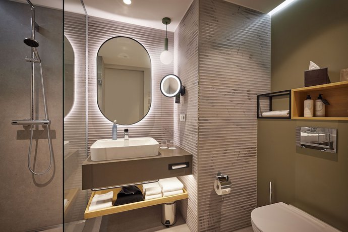 Imagen de la habitación del Hotel ATLANTIC Frankfurt. Foto 7