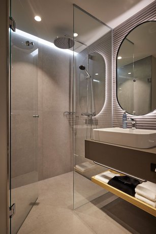 Imagen de la habitación del Hotel ATLANTIC Frankfurt. Foto 14