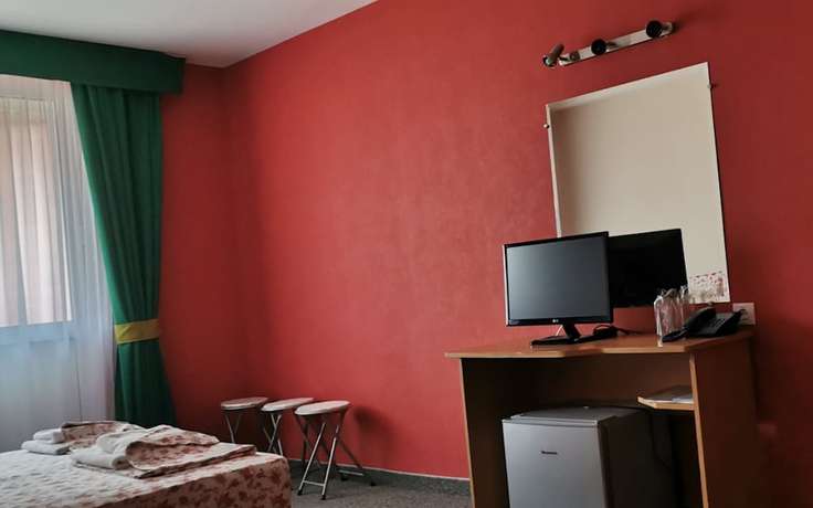 Imagen de la habitación del Hotel ATM Modeva Chernomorets. Foto 8