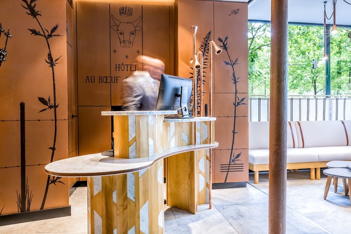 Imagen de los interiores del Hotel AU BOEUF COURONNE. Foto 19