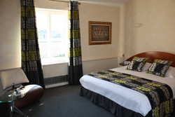 Imagen de la habitación del Hotel AUBERGE DU ROUA. Foto 5