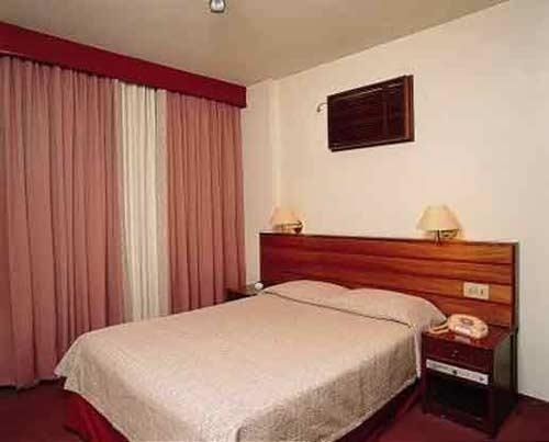 Imagen general del Hotel AUGUSTA PARK SUITE. Foto 7