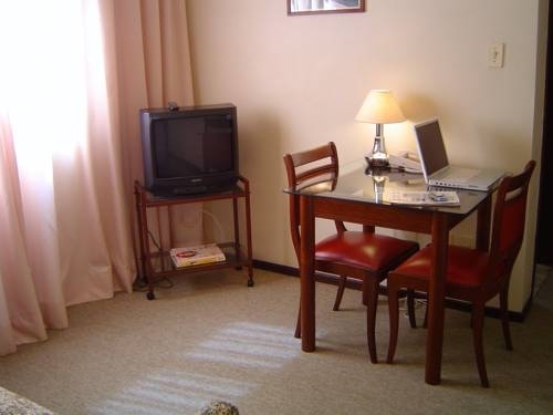 Imagen general del Hotel AUGUSTA PARK SUITE. Foto 10