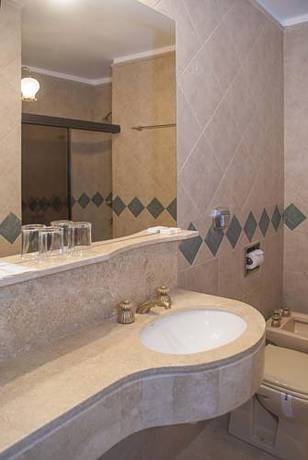 Imagen de la habitación del Hotel AUGUSTUS HOTEL. Foto 14
