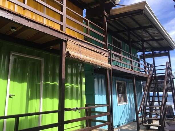 Imagen general del Hotel AURA Marina Sands Beach Resort. Foto 12