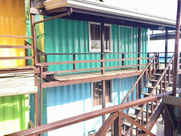 Imagen general del Hotel AURA Marina Sands Beach Resort. Foto 15