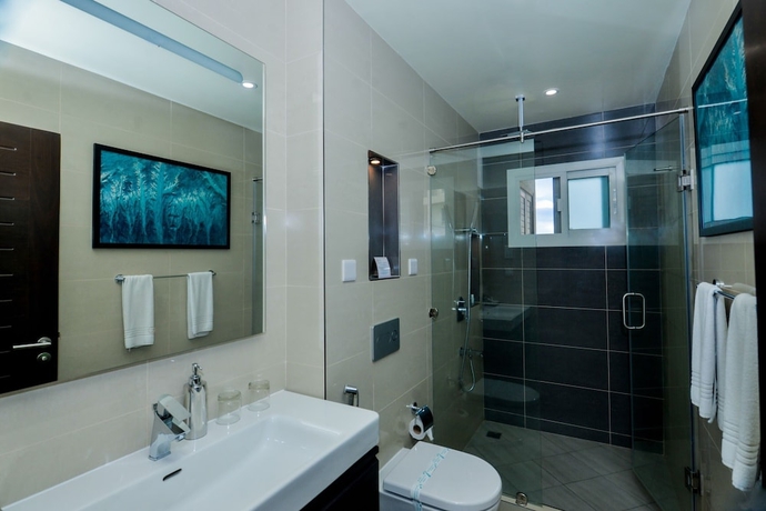 Imagen de la habitación del Hotel AURA SUITES, DAR ES SALAAM. Foto 15