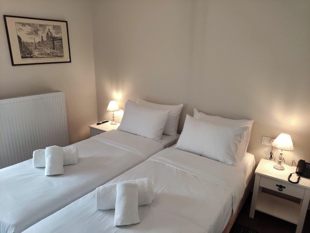 Imagen de la habitación del Hotel AURORA-INN. Foto 9