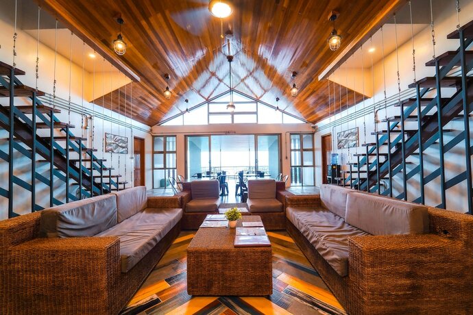 Imagen general del Hotel AV Suites. Foto 6