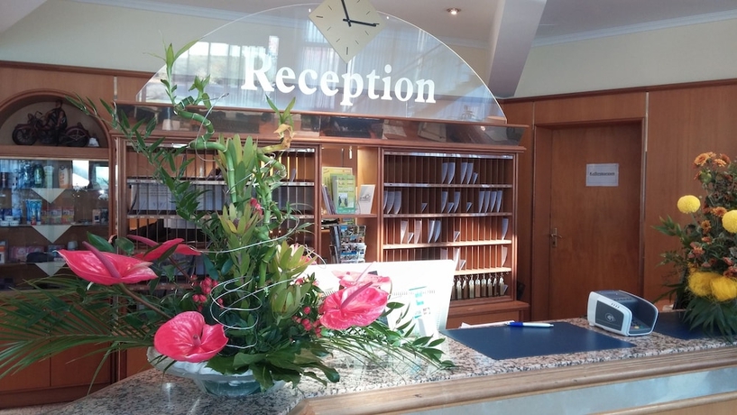 Imagen de los interiores del Hotel AVALONpark K&ouml;nigshof. Foto 19