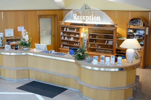 Imagen general del Hotel AVALONpark K&ouml;nigshof. Foto 2