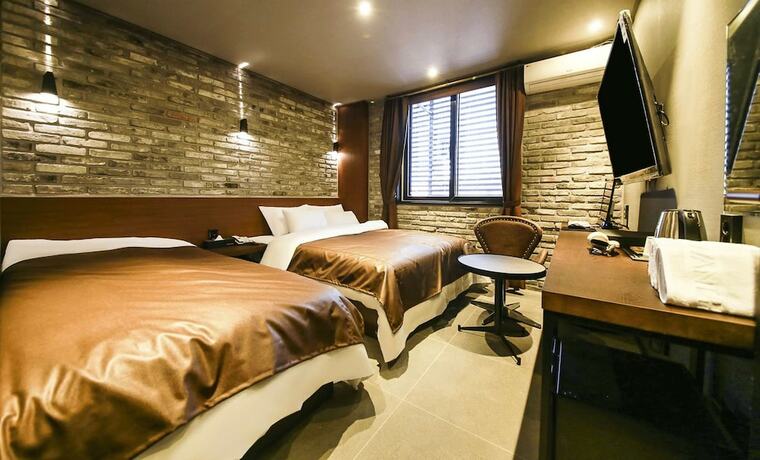 Imagen de la habitación del Hotel A-VANT HOTEL. Foto 15