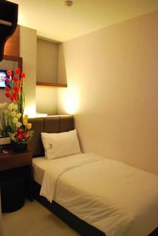 Imagen general del Hotel AVARIA SIGNATURE. Foto 11