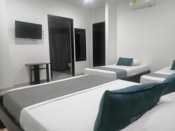Imagen de la habitación del Hotel AVEIRO HOTEL. Foto 2