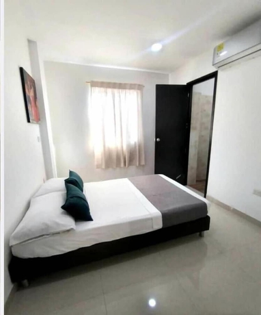Imagen de la habitación del Hotel AVEIRO HOTEL. Foto 3