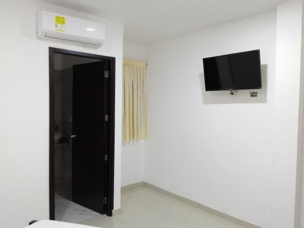 Imagen de la habitación del Hotel AVEIRO HOTEL. Foto 5
