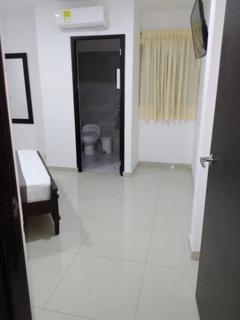 Imagen de la habitación del Hotel AVEIRO HOTEL. Foto 8