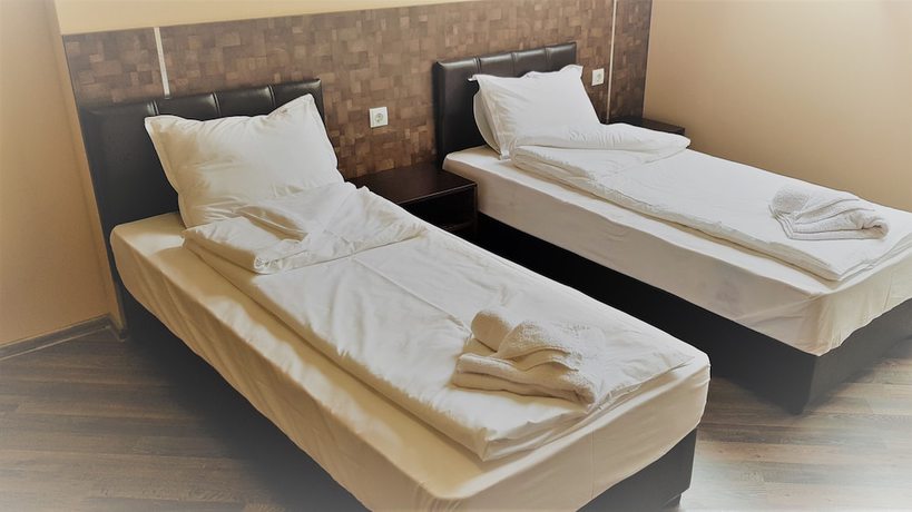 Imagen de la habitación del Hotel AVENUE, Stara Zagora. Foto 12