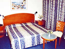 Imagen de la habitación del Hotel AVIA. Foto 2