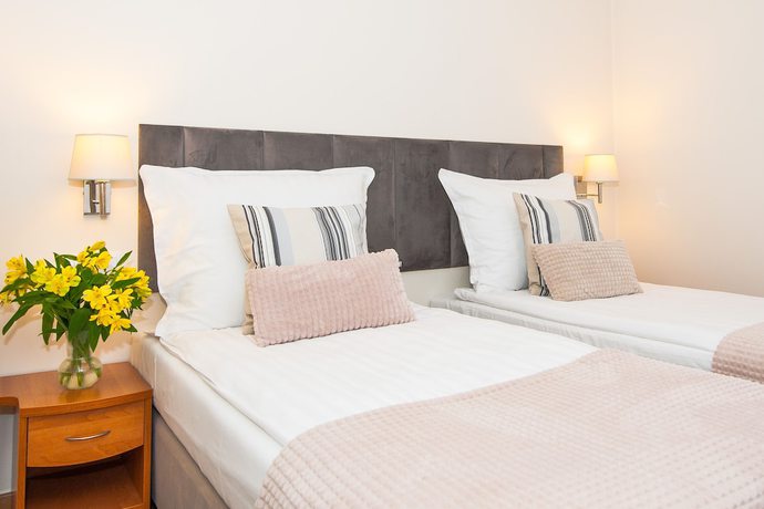 Imagen de la habitación del Hotel AWO. Foto 13