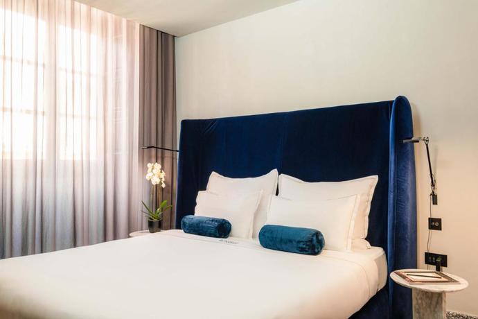 Imagen de la habitación del Hotel AX Roselli. Foto 3