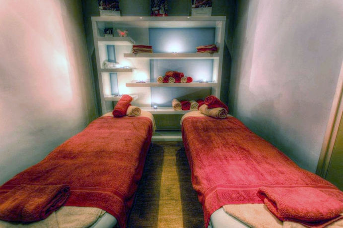 Imagen de la piscina del Hotel AX Sunny Coast Resort & Spa. Foto 12