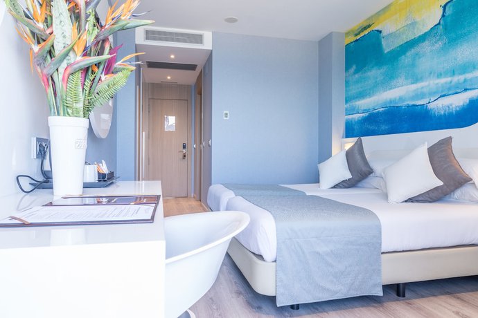 Imagen de la habitación del Hotel AZ Vague d'Or. Foto 8